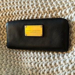Marc Jacob’s wallet